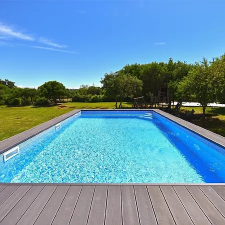 Mit Privatpool Fuer 6 Personen Ca 85 Qm In Pula, Istrien Istrische Riviera Holiday home *